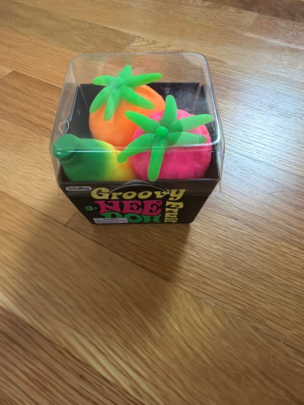 Needoh groovy fruit